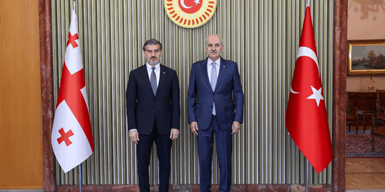 İsrail'in Filistin'e yaşattıklarına sessiz kalmak insanlık ayıbıdır