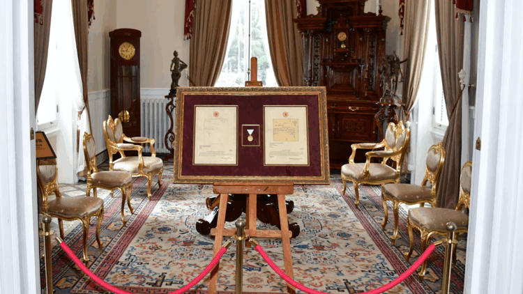 İstiklal Madalyası, Atatürk Köşkü’nde ziyarete açıldı