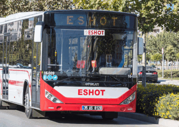 İzmir'de toplu ulaşıma zam geldi