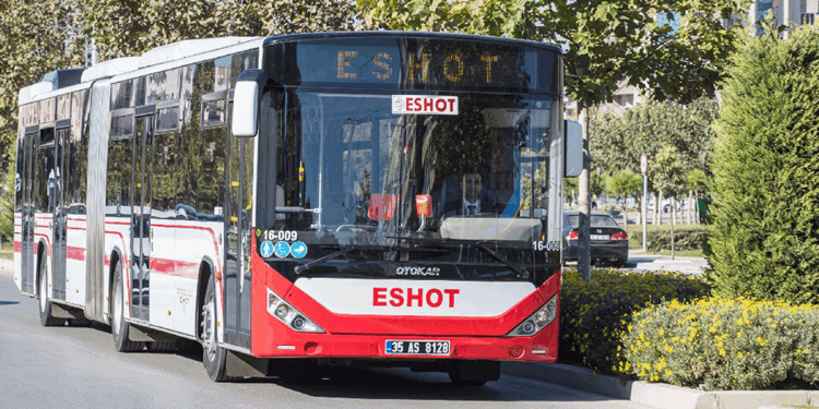 İzmir'de toplu ulaşıma zam geldi