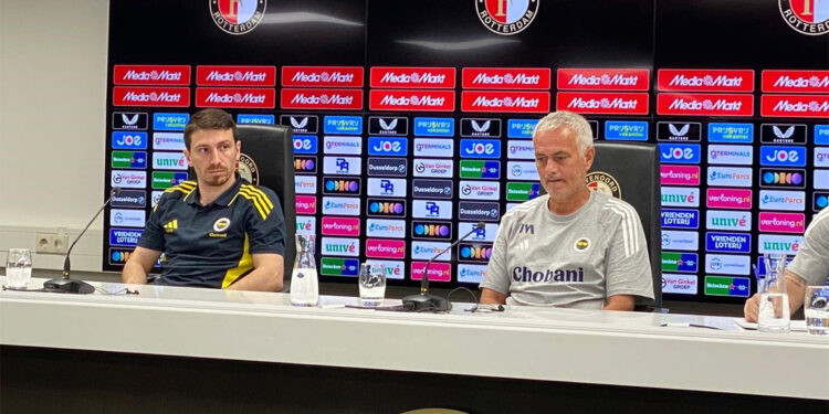 Bizi favori görmüyorum ama asla onları da üstümüzde görmüyorum