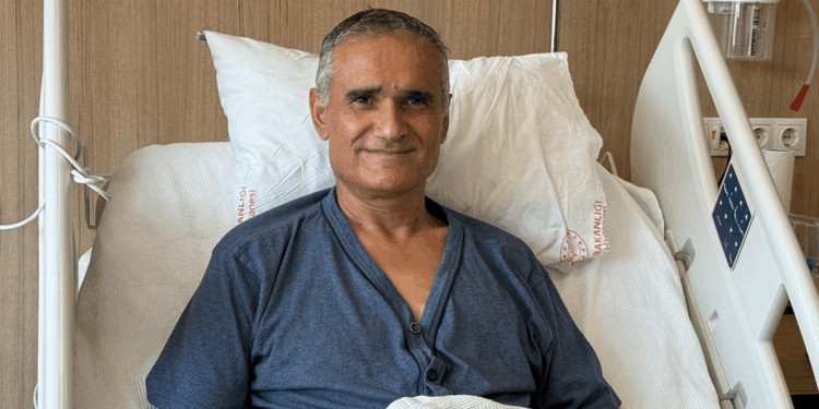 Kalbi durdurulmadan yapılan kapalı baypas ile 1 günde sağlığına kavuştu