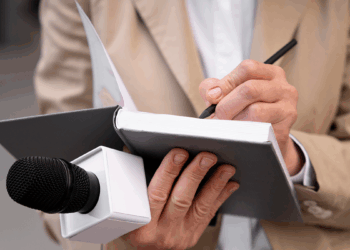 Kalemimizle yaşamak: Gazetecinin gerçek mirası