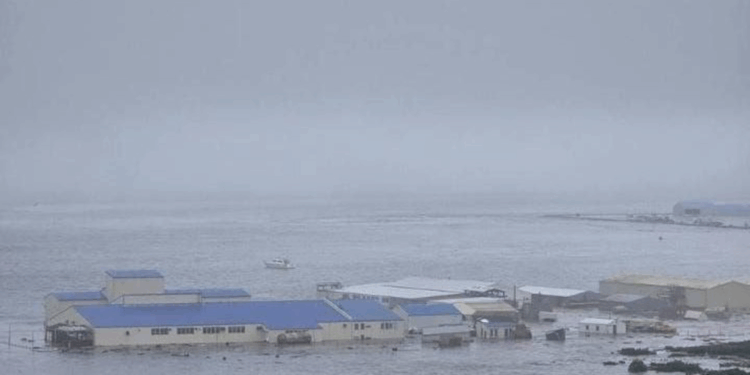 Kamçatka açıklarında bir saatte üç deprem meydana geldi