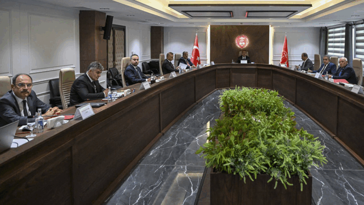 Kamu Hakem Kurulu memur zammı için toplandı