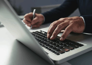 Kızmayın efendiler