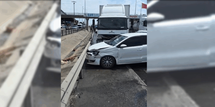 Kocaeli'de 10 aracın karıştığı kaza; 2 yaralı