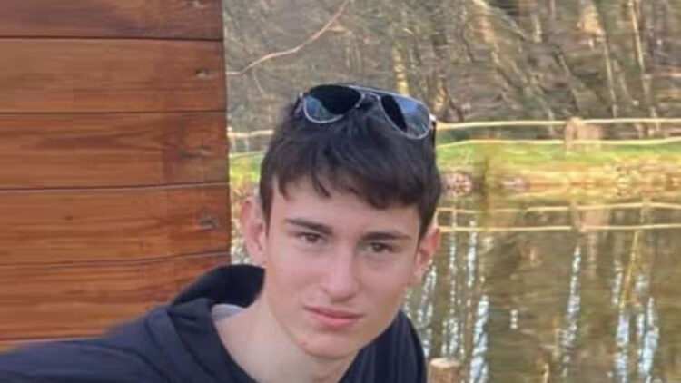 Motosiklet ile elektrikli bisiklet çarpıştı