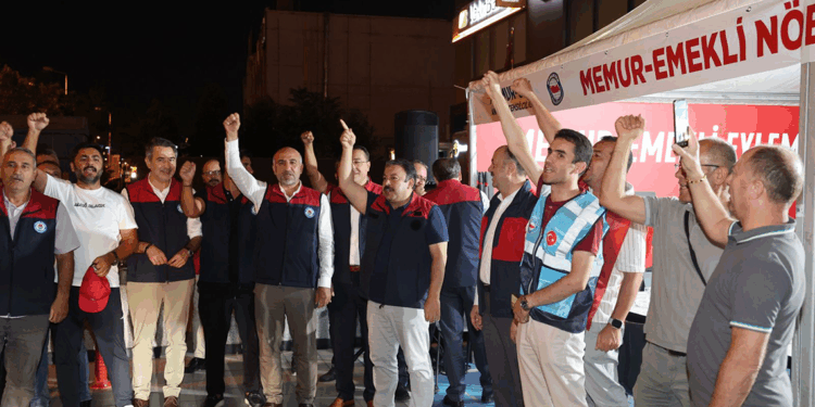 Memur-Sen, 81 ilde eylem çadırları kurdu