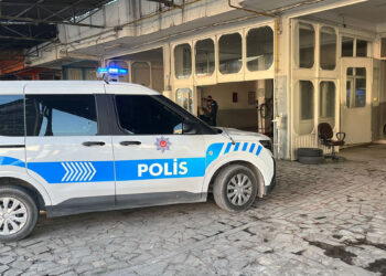 Kayseri'de oto tamircisi kalfası çırağı yaraladı