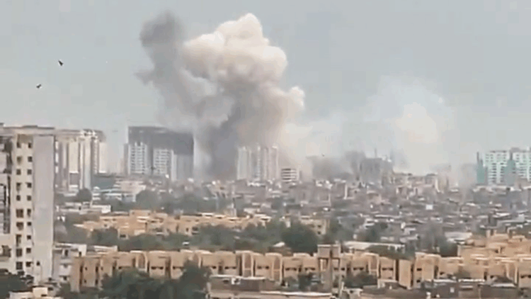 Pakistan'da havai fişek fabrikasında patlama: 34 yaralı