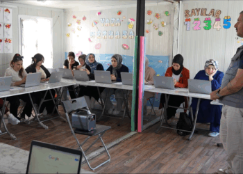 Pegasus’tan 330 depremzede genç kadına dijital kariyer desteği