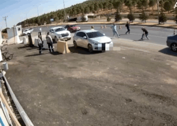 Polise çarpıp kaçmaya çalışan avukat tutuklandı