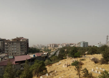Şırnak'ta toz taşınımı; Cudi ve Gabar dağları gözden kayboldu