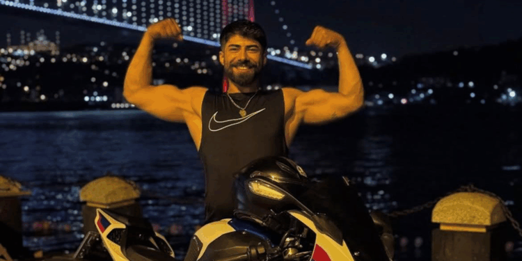 Sosyal medya ünlüsü Deniz Servan Narin, kazada öldü