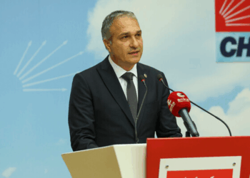Suat Özçağdaş'tan okullara istihdam önergesi