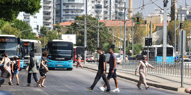 Yayaya öncelik tanımayan sürücü kusurları arttı