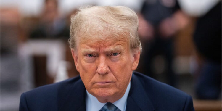 Donald Trump'ı soruşturan eski Özel Yetkili Savcıya soruşturma