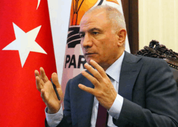 Türkiye'yi çok daha güçlü bir ülke yapmak boynumuzun borcudur