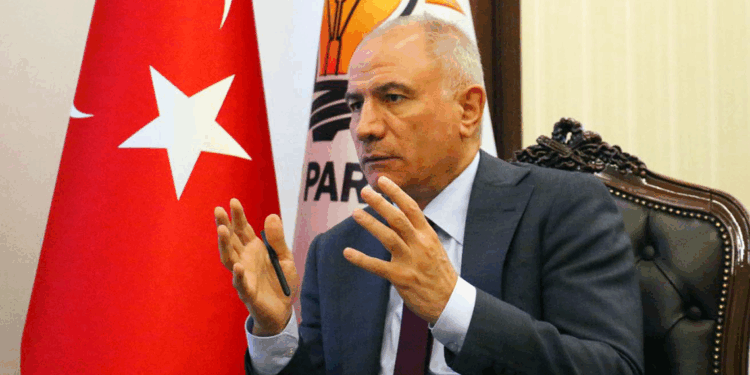 Türkiye'yi çok daha güçlü bir ülke yapmak boynumuzun borcudur