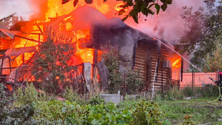 Rusya 'yılın en büyük hava saldırılarından birini' gerçekleştirdi