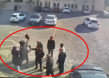 Uzlaşma görüşmesi sonrası tekmeli-yumruklu kavga kamerada