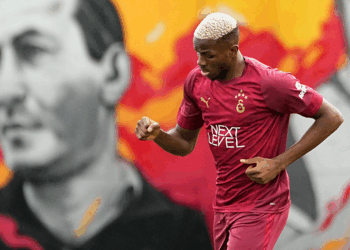 Victor Osimhen ilk antrenmanına çıktı