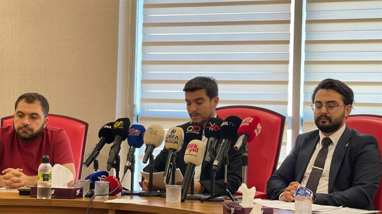 Kendini ihbar edip yapımı devam eden binayı yıktıran müteahhide tepki