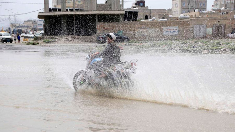 Yemen'de sel: 7 ölü