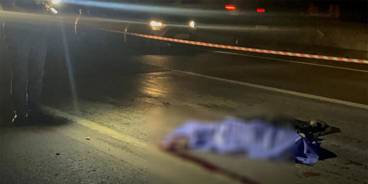 Yolun karşısına geçerken cipin çarptığı kadın öldü