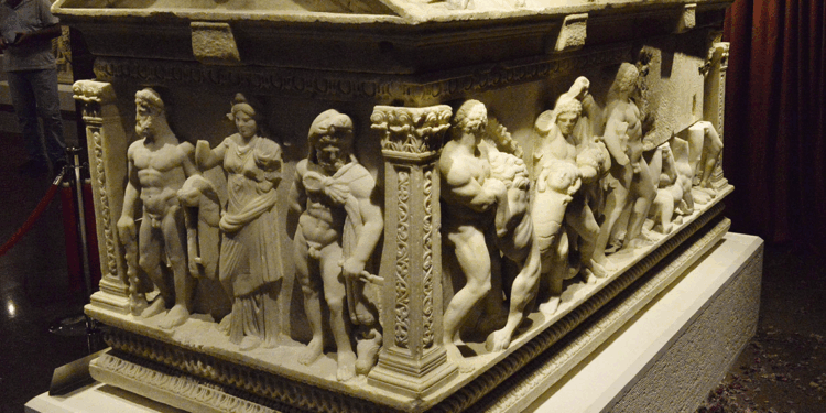 Yıkılacak Antalya Müzesi'nde 'Yorgun Herakles'e özel paketleme