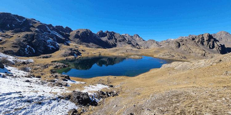 Yüksek rakımdaki göllerde 1 metreküp suda 160 mikroplastik çıktı