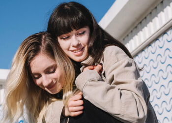 Neden değerimizi hep dışarıda ararız?