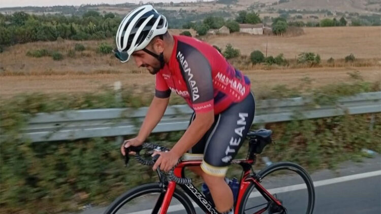 Bağcılar'da feci kaza! Profesyonel sporcu Metin Ekici hayatını kaybetti