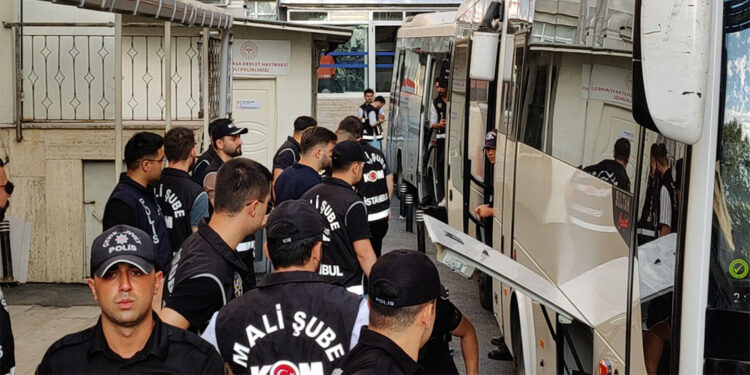 İBB'ye yönelik yürütülen reklam ihalesi soruşturmasında 6 tutuklama