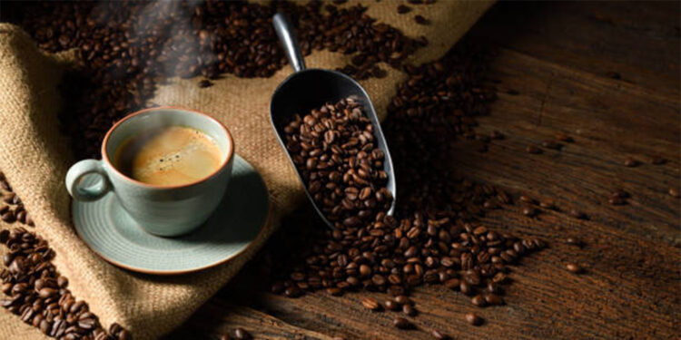 Sabah içilen kahve mutlu ediyor