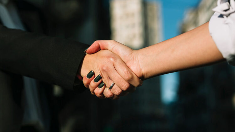 "Memnun Oldum" demek için erken mi?