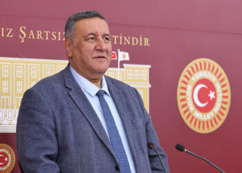 Gıda israfı çok yönlü devam ediyor; Tok açın halinden anlamıyor