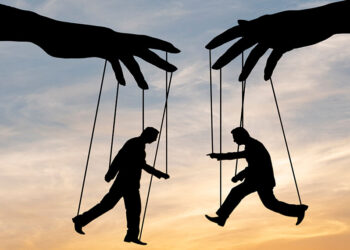 Liyakat yoksa kurtuluş yok!