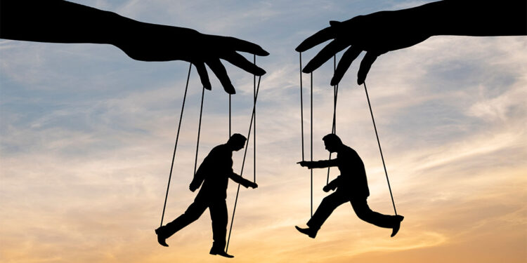 Liyakat yoksa kurtuluş yok!