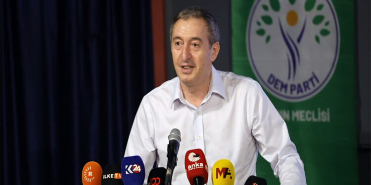 Süreç sadece Kürtlerin yürüttüğü bir süreç değil