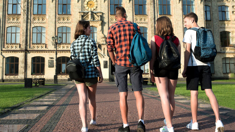 İğdiş edilmiş zihinler