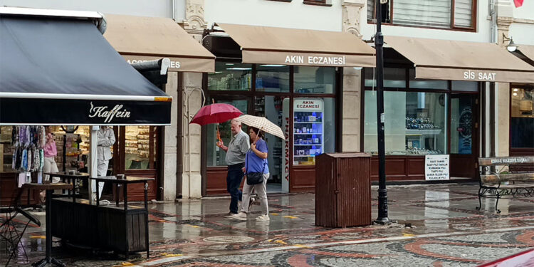 Bugün başlıyor; Trakya için şiddetli yağış uyarısı