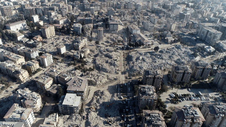 125 yılda büyüklüğü 6 ve üzeri 111 deprem