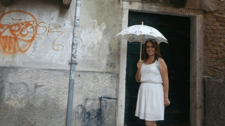 5 yaşındaki kızının gözü önünde kayınpederinin bıçakladığı Başak, öldü