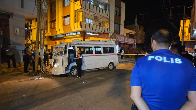 Adana'da dolmuş şoförünü öldüren 2 şüpheli yakalandı