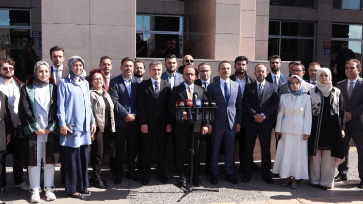 AK Parti İstanbul İl Başkanlığından Özgür Özel hakkında suç duyurusu