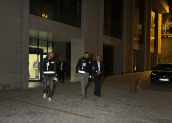 AK Partili belediye başkanı Ahmet Sungur tutuklandı
