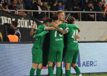 Çorum FK Serik Spor karşılaşması berabere kaldı