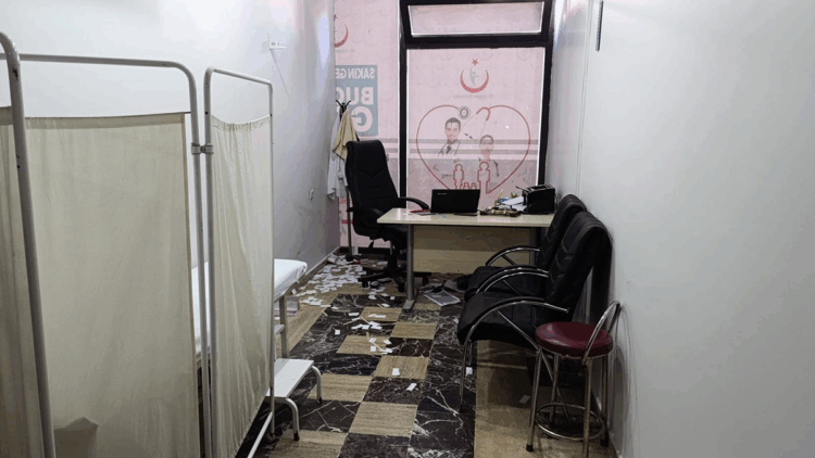 Aile hekimi, hasta yakını tarafından darbedildi